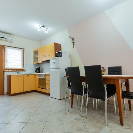 Lumbre Apartment Tar-Vabriga المظهر الخارجي الصورة